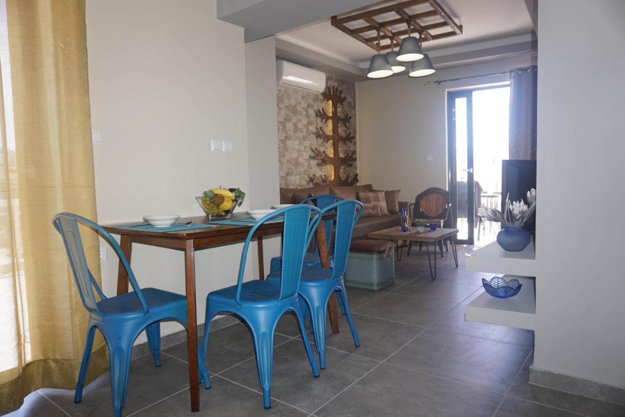 Seas The View Apartment Chania  Exterior photo